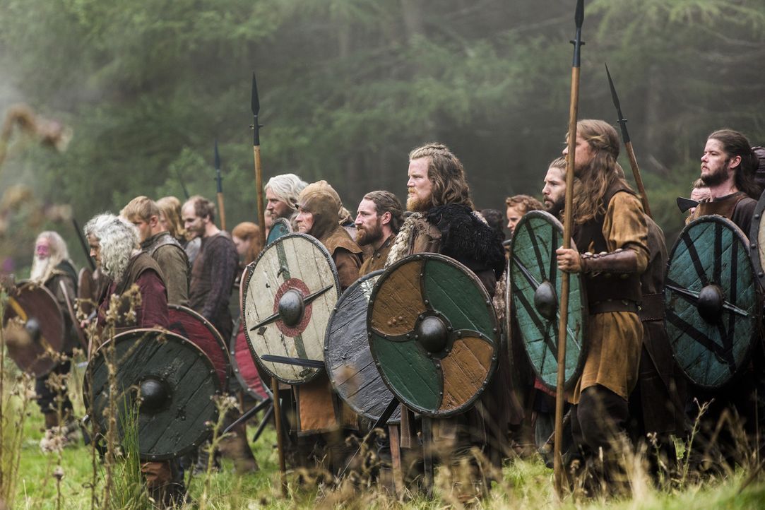 Ragnar und seine Männer nehmen den Kampf um Kattegat auf ... - Bildquelle: 2014 TM TELEVISION PRODUCTIONS LIMITED/T5 VIKINGS PRODUCTIONS INC. ALL RIGHTS RESERVED.