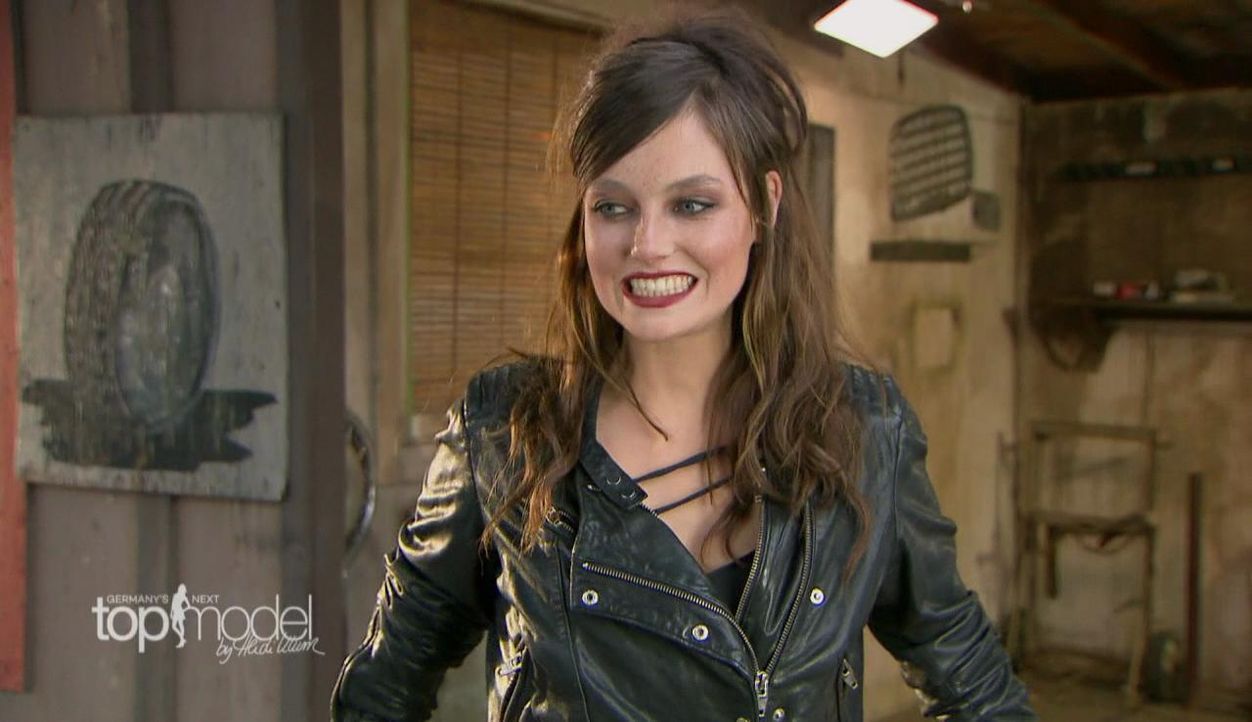 gntm-staffel12-episode4-2017-04-11-16h58m02s928