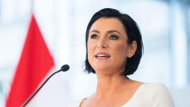 Wirbel in Österreich: Doppel-Rücktritt von Ministerinnen