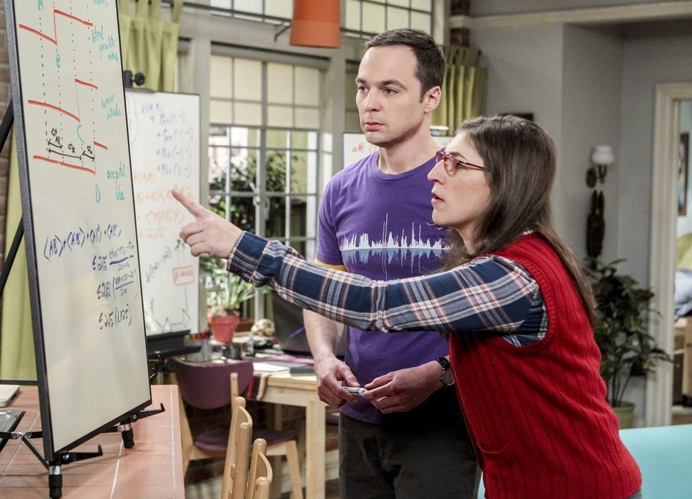 Auf der Suche nach einer Lösung stellen Sheldon (Jim Parsons, l.) und Amy (Mayim Bialik, r.) fest, was für ein gutes Team sie sind. Zumindest, wenn... - Bildquelle: 2016 Warner Brothers