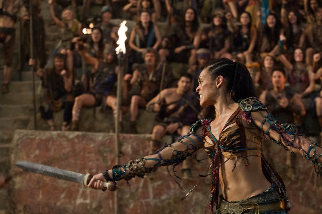 Will Rache für Crixus: Deshalb darf Naevia (Cyntha Addai-Robinson) gegen Crassus Sohn Tiberius antreten ... - Bildquelle: 2012 Starz Entertainment, LLC. All rights reserved.
