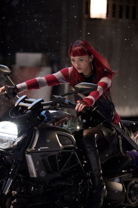 Wenn es um Wolverine geht, ist mit der kämpferischen und kampferprobten Yukio (Rila Fukushima) nicht gut Kirschen essen ... - Bildquelle: Ben Rothstein 2013 Twentieth Century Fox Film Corporation. All rights reserved.