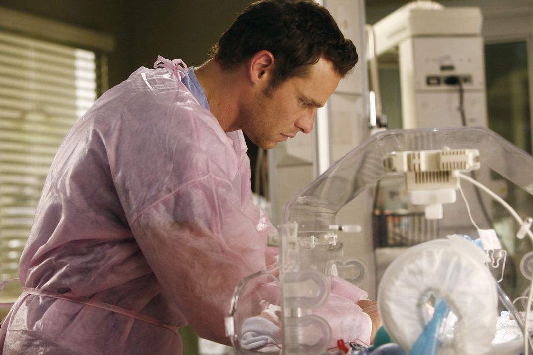 Gibt alles, um das Leben von Morgans Baby zu retten: Alex (Justin Chambers) ... - Bildquelle: ABC Studios