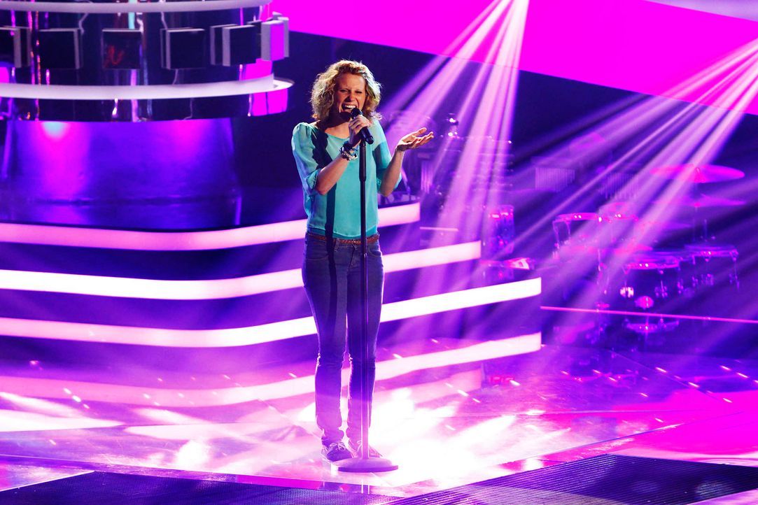 sarah-01-the-voice-of-germany-staffel-2-epi05-showjpg 2448 x 1632 - Bildquelle: SAT.1/ProSieben/Richard Hübner