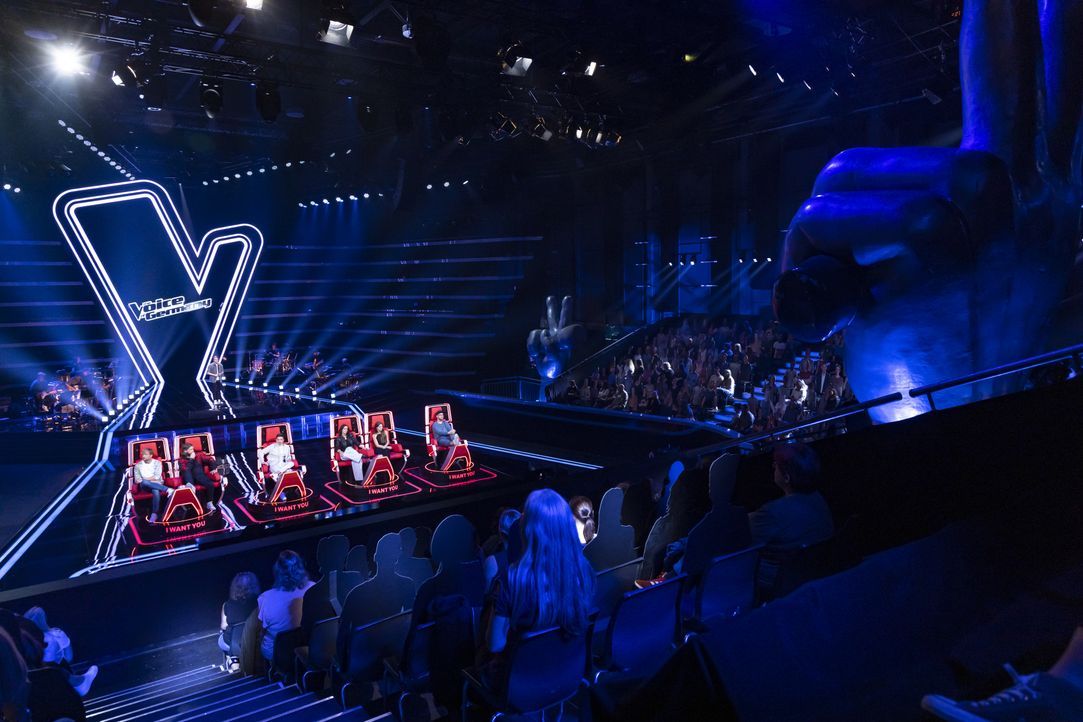 (v.l.n.r.) Samu Haber; Rea Garvey; Erwin; Nico Santos; Stefanie Kloß; Yvonne Catterfeld; Mark Forster - Bildquelle: Richard Hübner ProSiebenSAT.1 / Richard Hübner