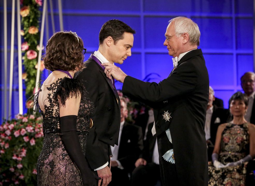 Amy Farrah Fowler (Mayim Bialik, l.); Sheldon Cooper (Jim Parsons, M.) - Bildquelle: Michael Yarish 2019 CBS Broadcasting, Inc. All Rights Reserved / Michael Yarish