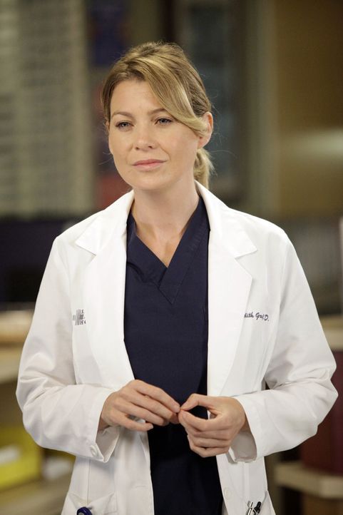 Im Bewusstsein, dass Derek vielleicht nie wieder in der Lage sein wird, zu operieren, hört Meredith (Ellen Pompeo) damit auf, von den Operationen z... - Bildquelle: ABC Studios