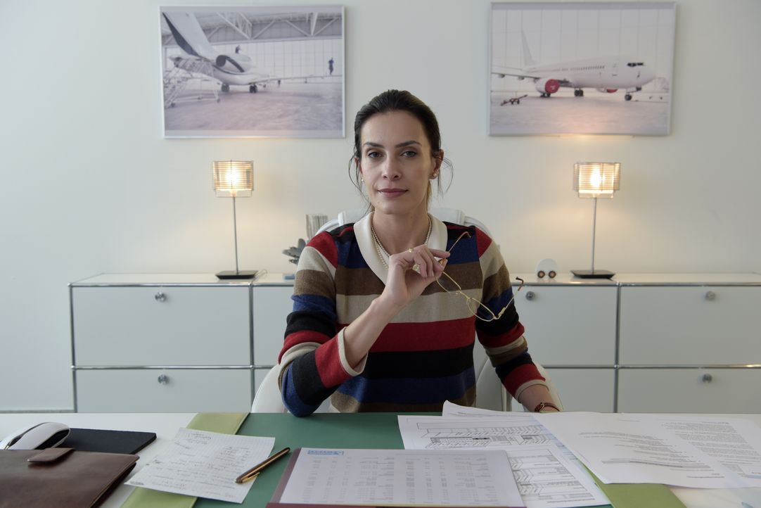 Sabine Grünberg (Doris Golpashin) - Bildquelle: Christiane Pausch ProSieben / Christiane Pausch