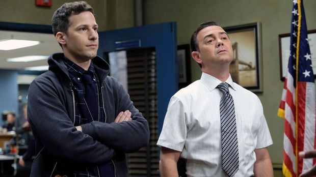 Brooklyn Nine-nine - Brooklyn Nine-nine - In Den Hintern Getreten