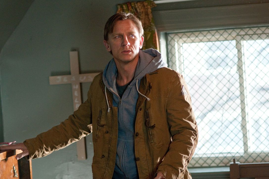 Der Umzug in ein hübsches Haus auf dem Land soll der Neuanfang für Will (Daniel Craig) und seine Familie werden, doch es kommt ganz anders ... - Bildquelle: 2011 Universal Studios