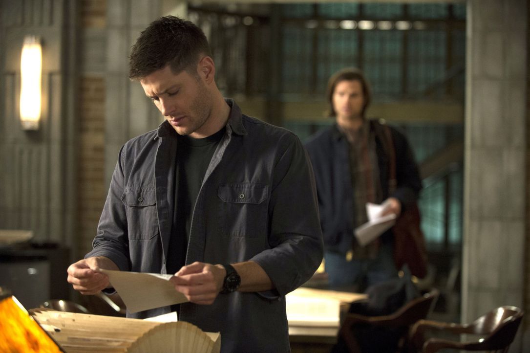 Sam ahnt nicht, dass Dean (Jensen Ackles) ihm nicht alles darüber erzählt, was momentan mit ihm los ist ... - Bildquelle: 2013 Warner Brothers