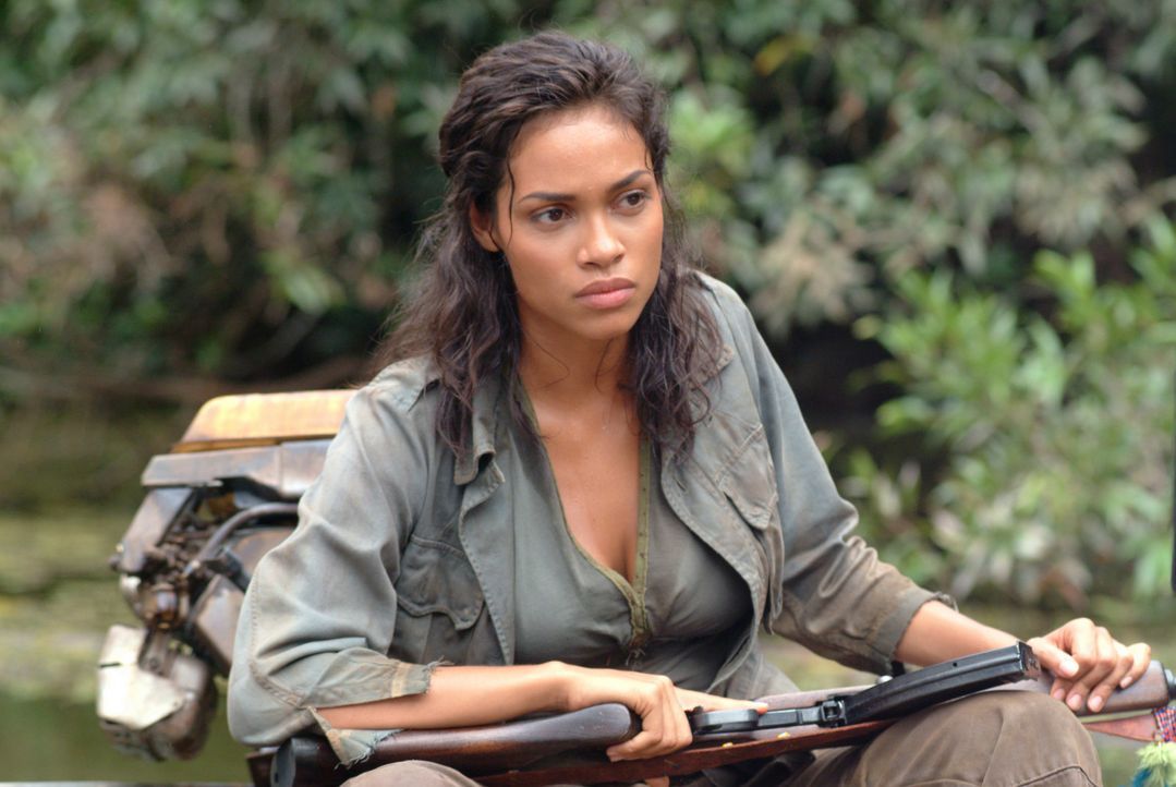 Ist ebenfalls hinter dem Schatz her: Rebellenführerin Mariana (Rosario Dawson) ... - Bildquelle: 2004 Sony Pictures Television International. All Rights Reserved.