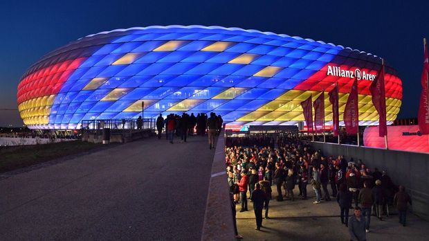 EM-Spiele in München vor rund 14.000 Fans