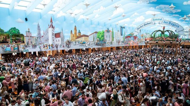 Wille zu Oktoberfest 2022 - Nachdenken über Zugangsregeln