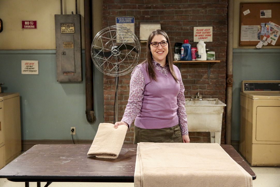 Amy Farrah Fowler (Mayim Bialik) - Bildquelle: Michael Yarish 2019 CBS Broadcasting, Inc. All Rights Reserved / Michael Yarish
