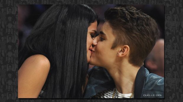 Justin Bieber Und Selena Gomez Kuss Beim Hockey Spiel