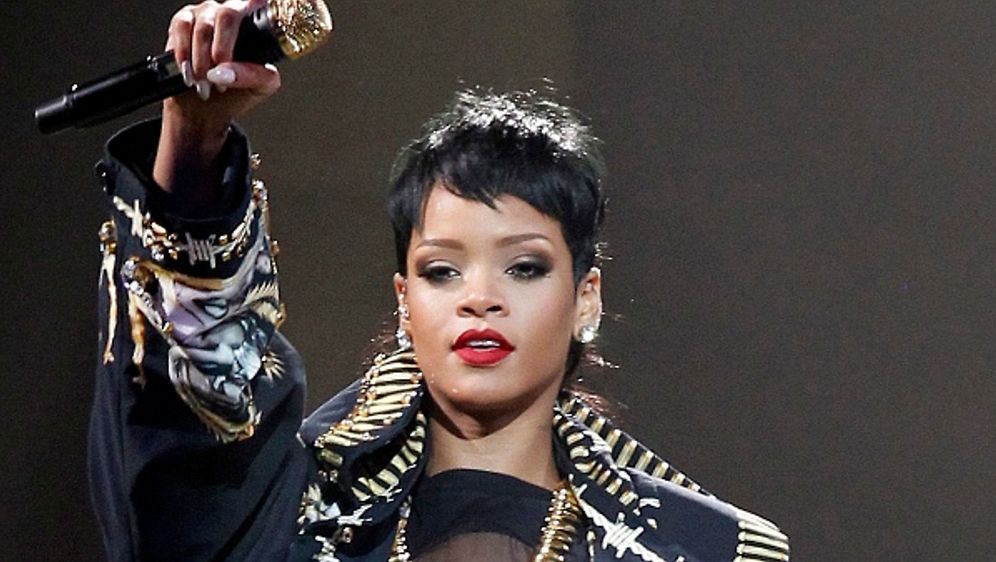 Rihanna nach "Diamonds"-Tour: Ausflug ins All - ProSieben