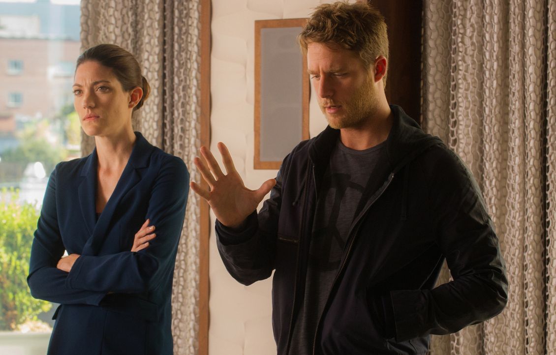 Stehen Naz zur Seite als sie verhaftet wird: Brian (Jake McDorman, r.) und Rebecca (Jennifer Carpenter, l.) ... - Bildquelle: Jeff Neira 2015 CBS Broadcasting, Inc. All Rights Reserved