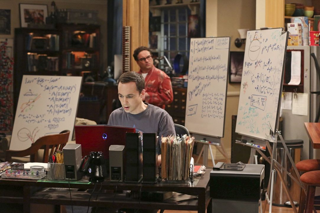 Müssen sich gegen mobbingartige Kritik aus dem Internet wehren: Sheldon (Jim Parsons, l.) und Leonard (Johnny Galecki, r.) ... - Bildquelle: Warner Bros. Television