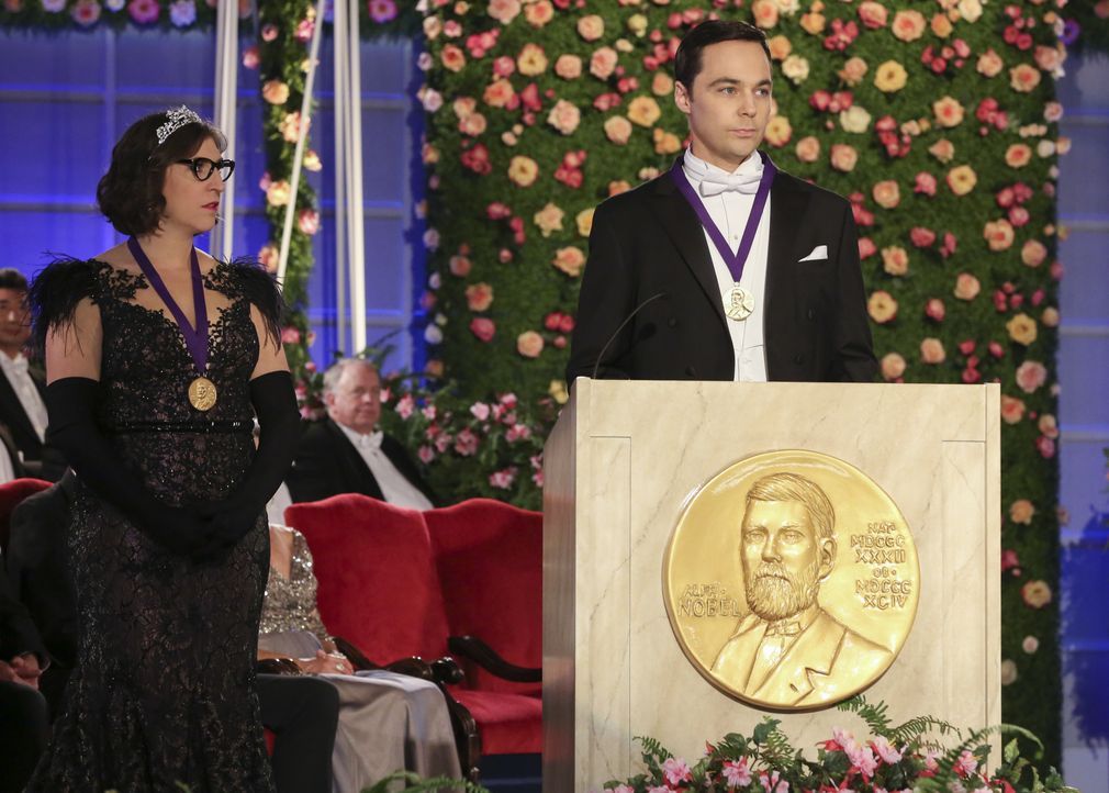 Amy Farrah Fowler (Mayim Bialik, l.); Sheldon Cooper (Jim Parsons, r.) - Bildquelle: Michael Yarish 2019 CBS Broadcasting, Inc. All Rights Reserved / Michael Yarish