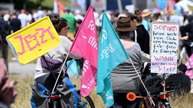 Zunächst überschaubares Interesse an G7-Großdemo in München