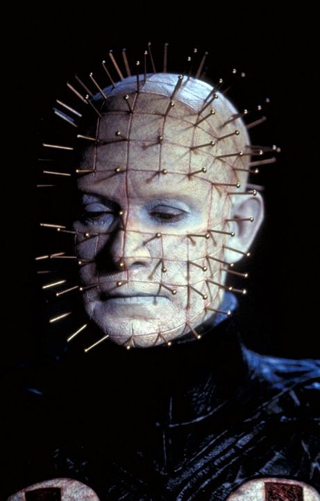 Düster, hässlich und bösartig geistert Pinhead (Doug Bradley) mit seinen Dämonen durch das Leben von Trevor Gooden und tötet alles, was sich ih... - Bildquelle: Miramax Films