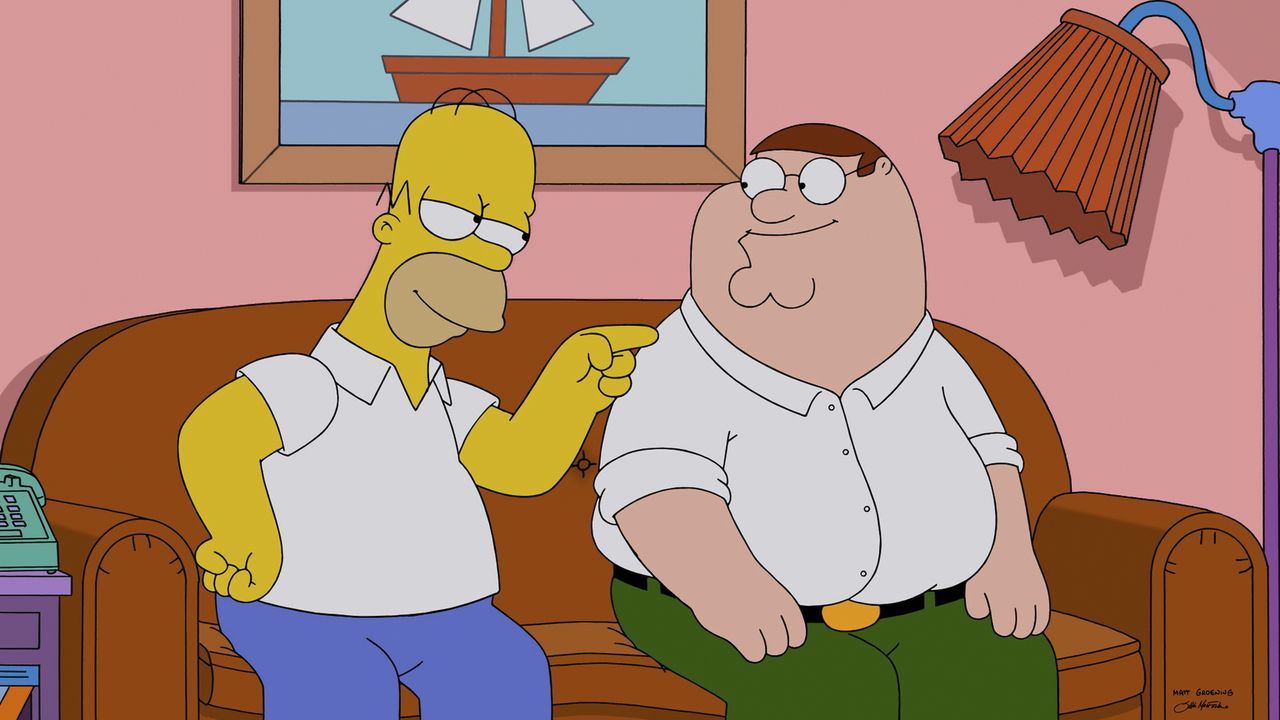 Treffen durch Zufall aufeinander. Doch werden sich Homer (l.) und Peter (r.) gut verstehen? - Bildquelle: 2015-2016 Fox and its related entities. All rights reserved.