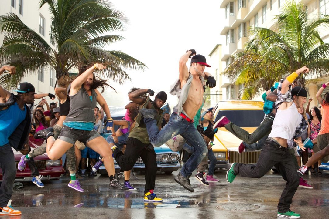 Wenn auf dem Ocean Drive von Miami Beach nichts mehr geht, dann ist die Tanztruppe "The Mob" dafür verantwortlich: Mit ihrem Anführer Sean (Ryan Guz... - Bildquelle: 2011 Summit Entertainment, LLC. All rights reserved.