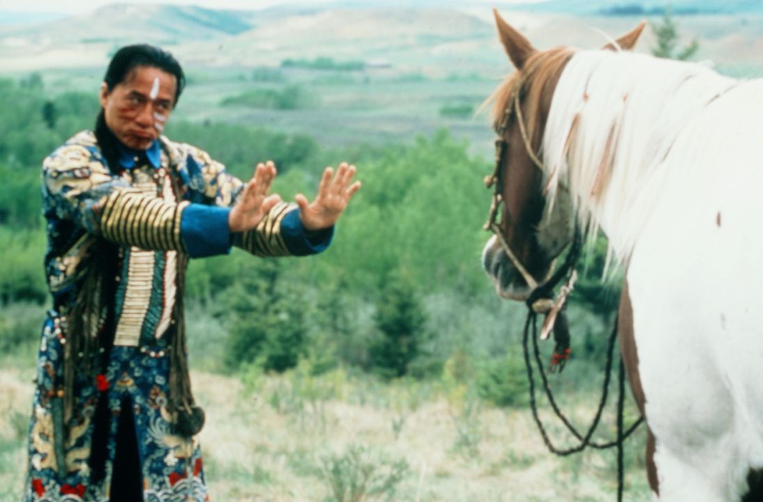 Der Gipfel von Chon Wangs (Jackie Chan) Misere ist ein völlig verrücktes Pferd, das nur tut, was es will ... - Bildquelle: SPYGLASS ENTERTAINMENT GROUP, LP