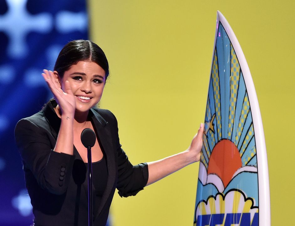 Teen-Choice-Awards-Selena-Gomez-140810-2-getty-AFP - Bildquelle: getty-AFP