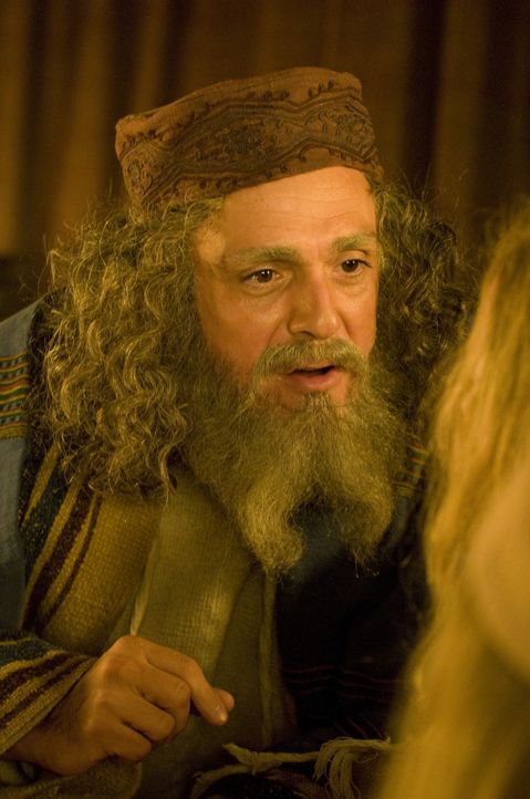 Eines Tages bekommt Abraham (Hank Azaria) Besuch von zwei Steinzeitjägern ... - Bildquelle: 2009 Columbia Pictures Industries, Inc. All Rights Reserved.