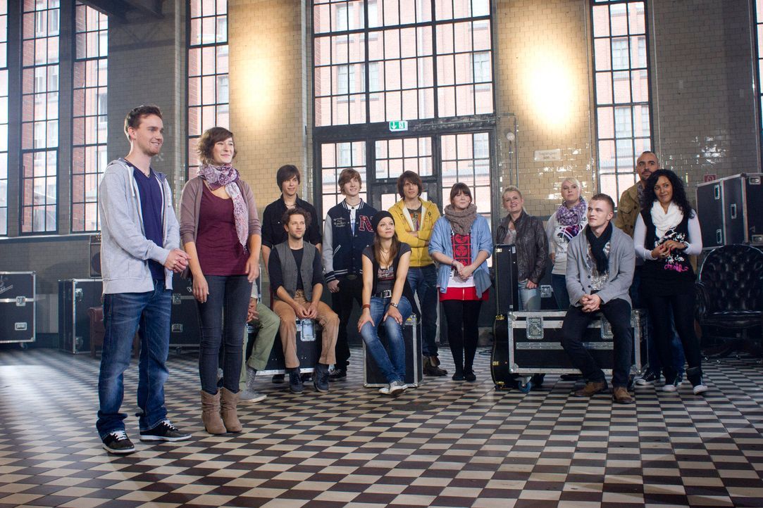 battle-eva-vs-valentin-01-the-voice-of-germany-huebnerjpg 2251 x 1501 - Bildquelle: SAT.1/ProSieben/Richard Hübner