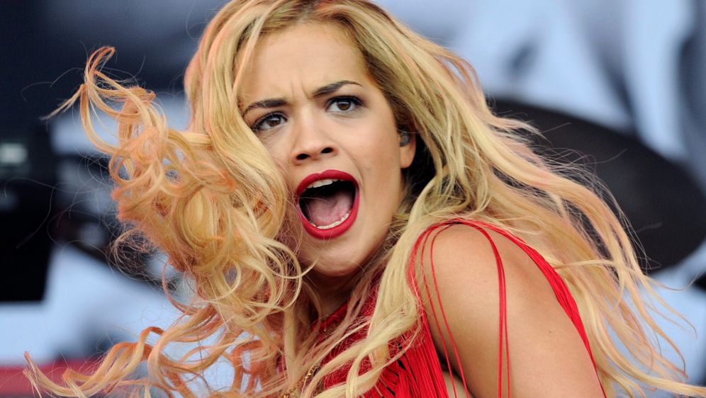 "Shades of Grey"-Star Rita Ora: Diss gegen Ex-Freund Rob ...